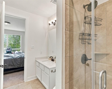 2922 Opal Ivory Way - Photo Thumbnail 21