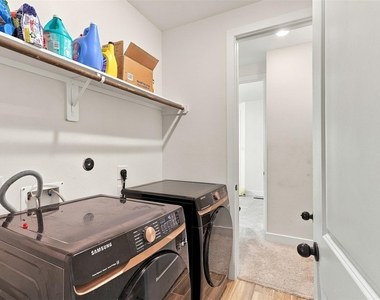 2922 Opal Ivory Way - Photo Thumbnail 33