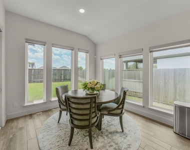 1910 Longcroft Lane - Photo Thumbnail 17