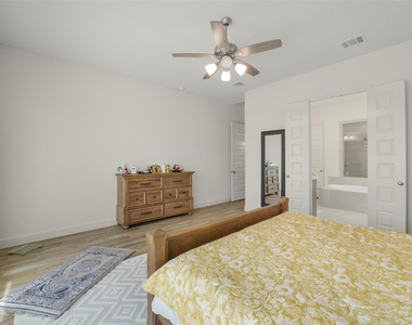 1910 Longcroft Lane - Photo Thumbnail 26