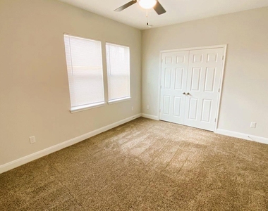 8237 Locksley Road - Photo Thumbnail 19