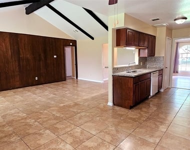 6719 Mccullum Road - Photo Thumbnail 21
