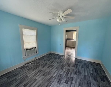 5347 Petty Street - Photo Thumbnail 2