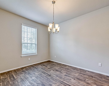 14122 Silver Falls Court - Photo Thumbnail 4