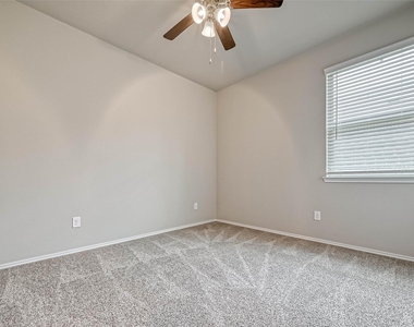14122 Silver Falls Court - Photo Thumbnail 20