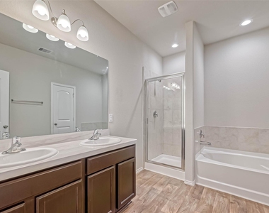 14122 Silver Falls Court - Photo Thumbnail 26