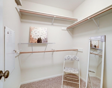 10 Stone Creek Place - Photo Thumbnail 9