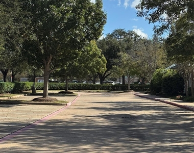 4501 Cartwright Road - Photo Thumbnail 11