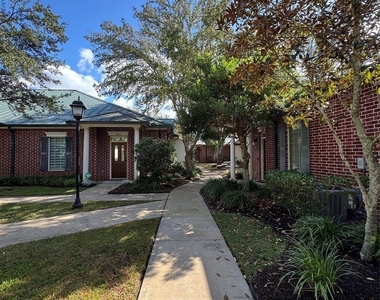 4501 Cartwright Road - Photo Thumbnail 8
