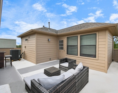 2110 Holman Street - Photo Thumbnail 3