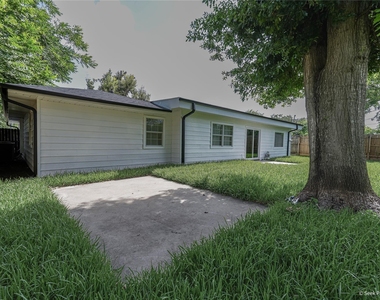 7942 Hammerly Boulevard - Photo Thumbnail 18