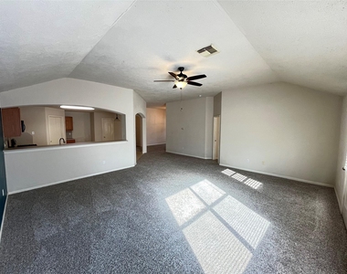 29022 Fox Fountain Lane - Photo Thumbnail 5