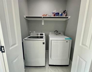 7234 Saint Augustine Street - Photo Thumbnail 18
