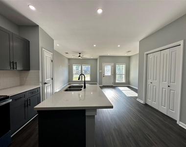 7234 Saint Augustine Street - Photo Thumbnail 1
