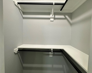7234 Saint Augustine Street - Photo Thumbnail 19