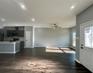 7234 Saint Augustine Street - Photo Thumbnail 2