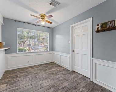 6122 Fuller Street - Photo Thumbnail 9