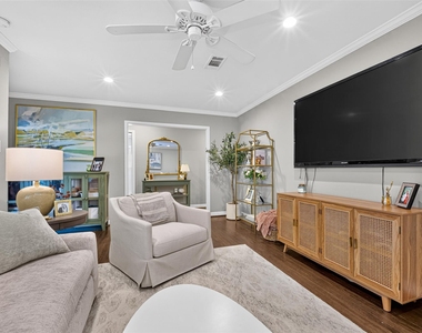 2219 Libbey Drive - Photo Thumbnail 7