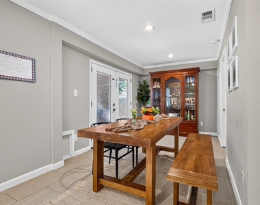 2219 Libbey Drive - Photo Thumbnail 13