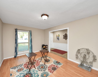 902 Old Mill Lane - Photo Thumbnail 3