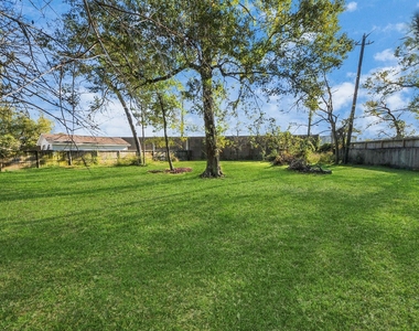 902 Old Mill Lane - Photo Thumbnail 37