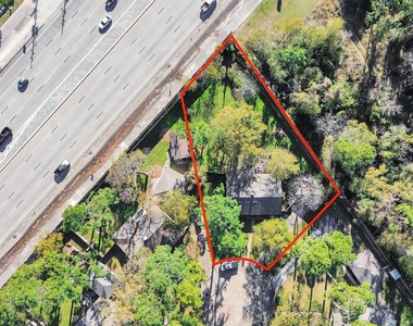 902 Old Mill Lane - Photo Thumbnail 1