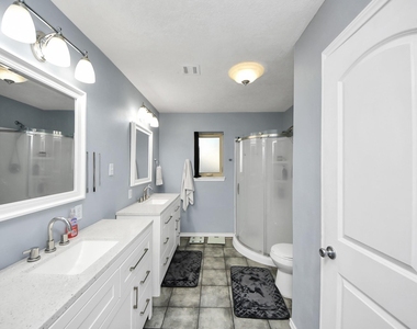 902 Old Mill Lane - Photo Thumbnail 31