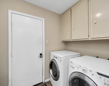 902 Old Mill Lane - Photo Thumbnail 19