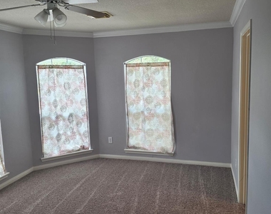 27114 Sunset Pines Drive - Photo Thumbnail 8