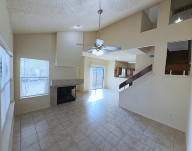 7900 Bissonnet Street - Photo Thumbnail 1