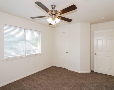 1331 Blackheath Court - Photo Thumbnail 10