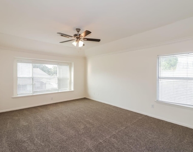 1331 Blackheath Court - Photo Thumbnail 7