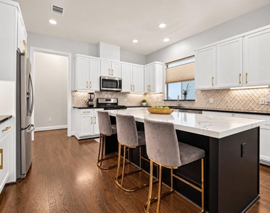 4612 Cornish Street - Photo Thumbnail 5