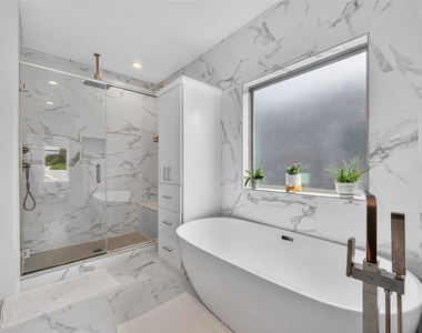 1712 Schweikhardt Street - Photo Thumbnail 25