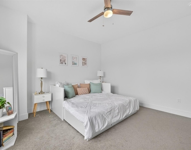 1712 Schweikhardt Street - Photo Thumbnail 31