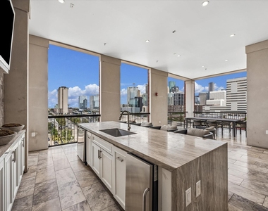 2111 Austin Street - Photo Thumbnail 19