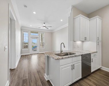 2111 Austin Street - Photo Thumbnail 1