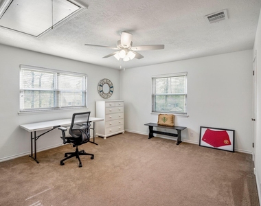 15347 Conroe Drive - Photo Thumbnail 31