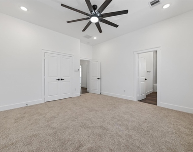 2714 Drew Street - Photo Thumbnail 13