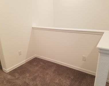 531 Bristol Tide Court - Photo Thumbnail 16