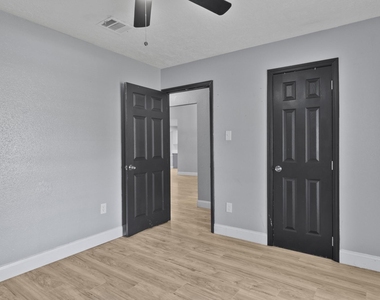 16223 Brinkwood Drive - Photo Thumbnail 12