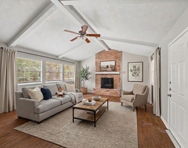 130 Red Oak Lane - Photo Thumbnail 2