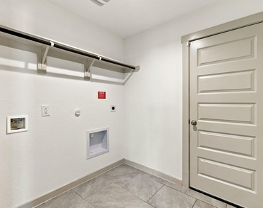 7503 Victoria Brook Trace - Photo Thumbnail 21