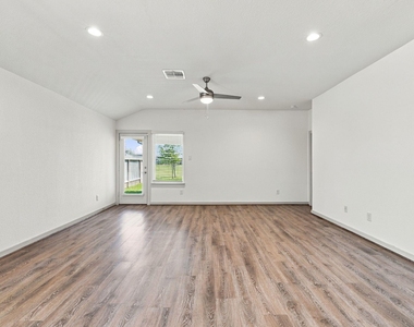 7503 Victoria Brook Trace - Photo Thumbnail 15