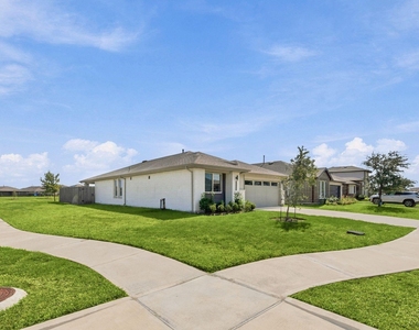 7503 Victoria Brook Trace - Photo Thumbnail 2