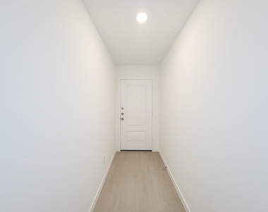 15671 Plum Brook Drive - Photo Thumbnail 2