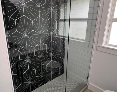 105 E Rocky Creek Road - Photo Thumbnail 15