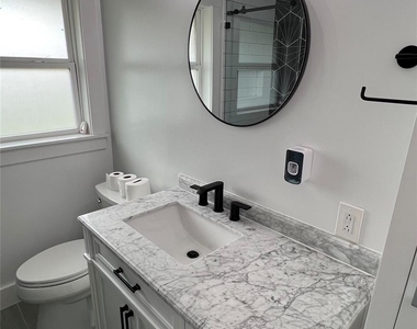 105 E Rocky Creek Road - Photo Thumbnail 13
