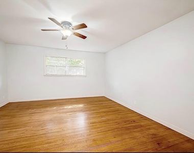 8002 Richmond Avenue - Photo Thumbnail 23