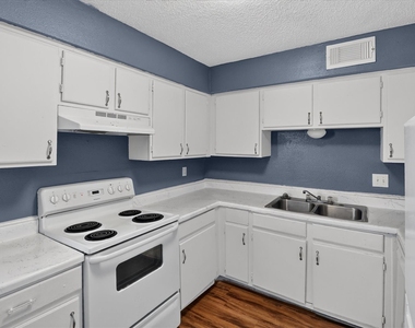 2311 71st Street - Photo Thumbnail 20